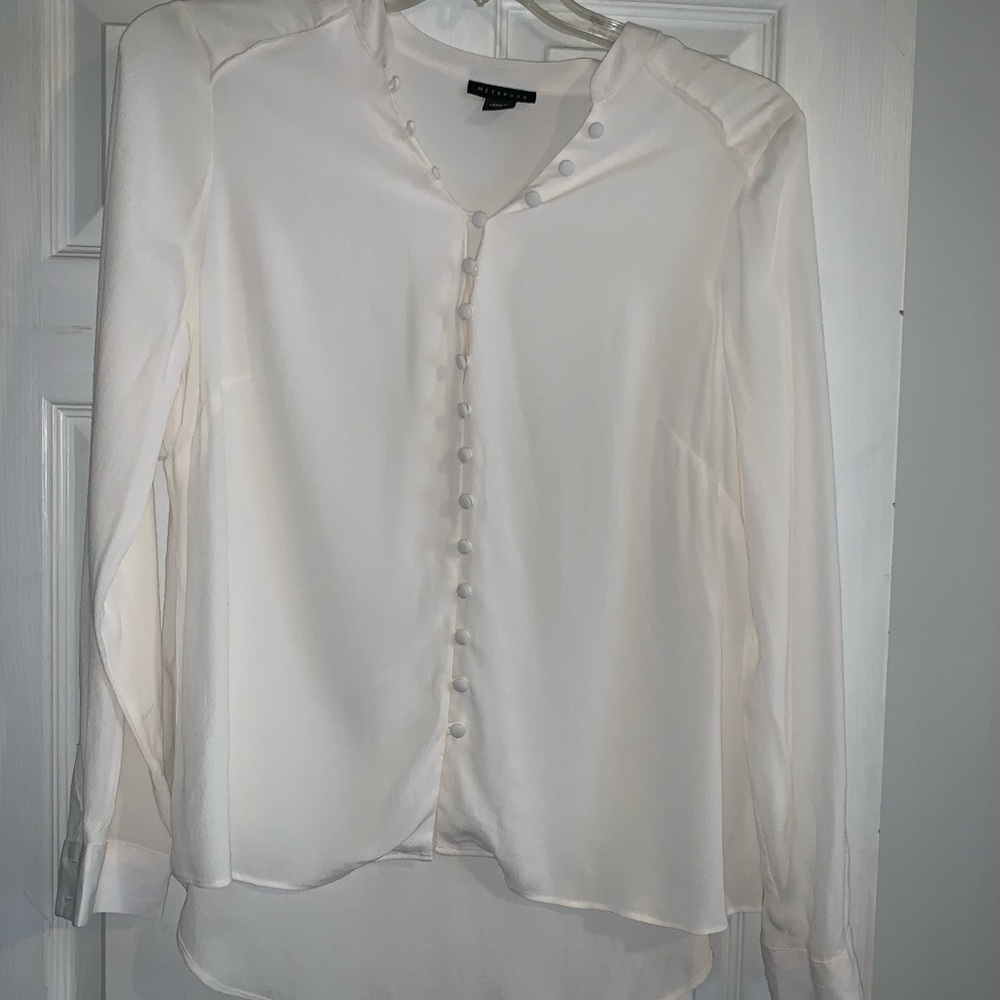 - Blouse ivory color Mataphor002